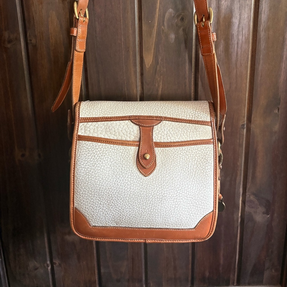 Vintage Dooney & Bourke Cream and Brown Pebbled Leather Small Crossbody - Picture 8 of 13